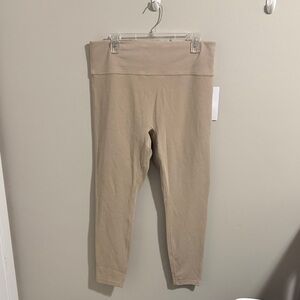 NWT Athleta Beige Leggings – Women’s XL